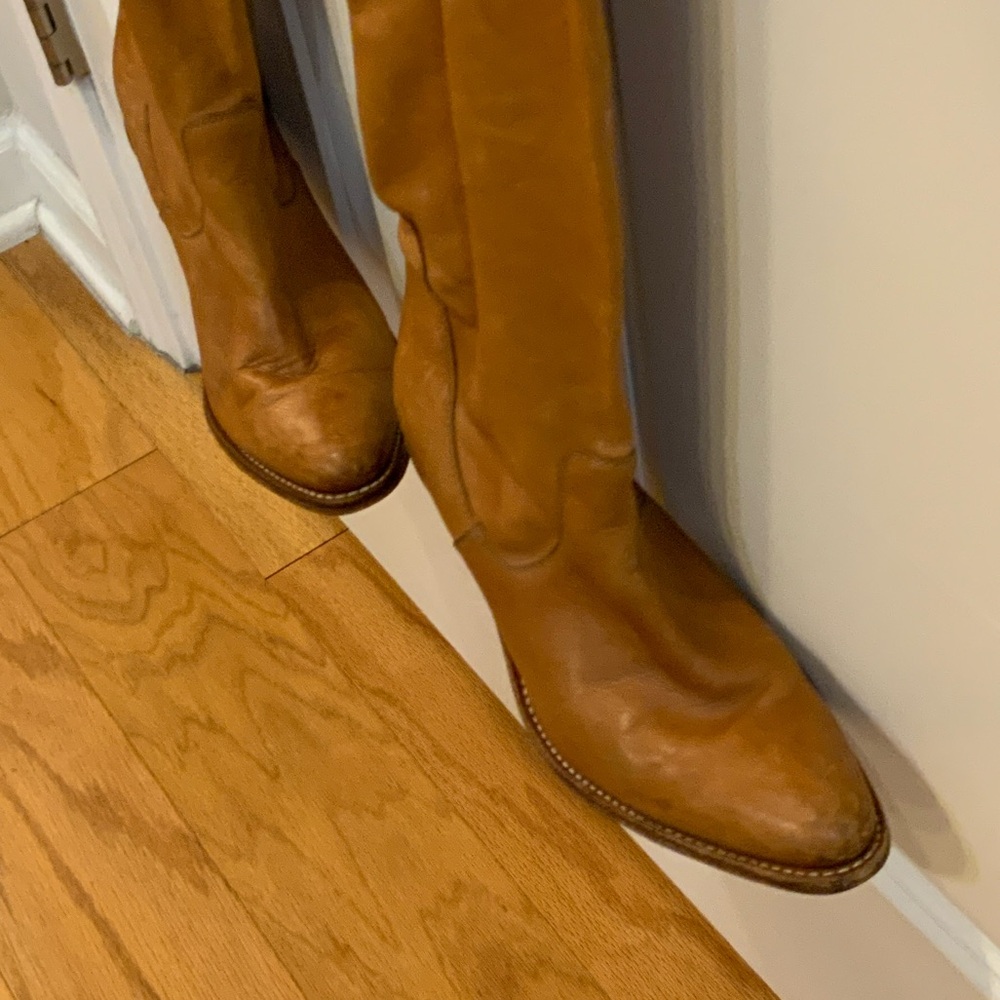 150. EUC Saks Fifth Ave HAND MADE ITALIAN Brown Leather Boots - Picture 14 of 16